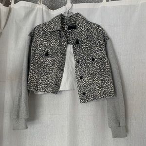 CROPPED CHETAH PRINT DENIM/SWEATSHIRT JACKET